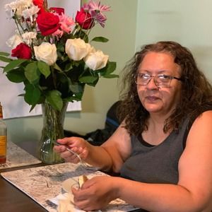 Meet your Posher, Lorena